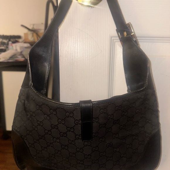 Gucci Black Leather and Canvas Shoulder Bag. Jackie O bag - Picture 3 of 15